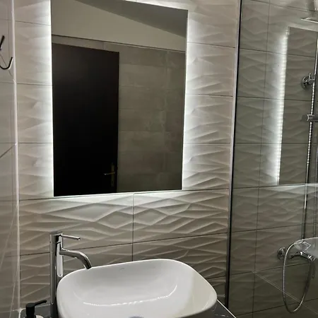 Hotel apartamentowy Marlen Luxury & 3*